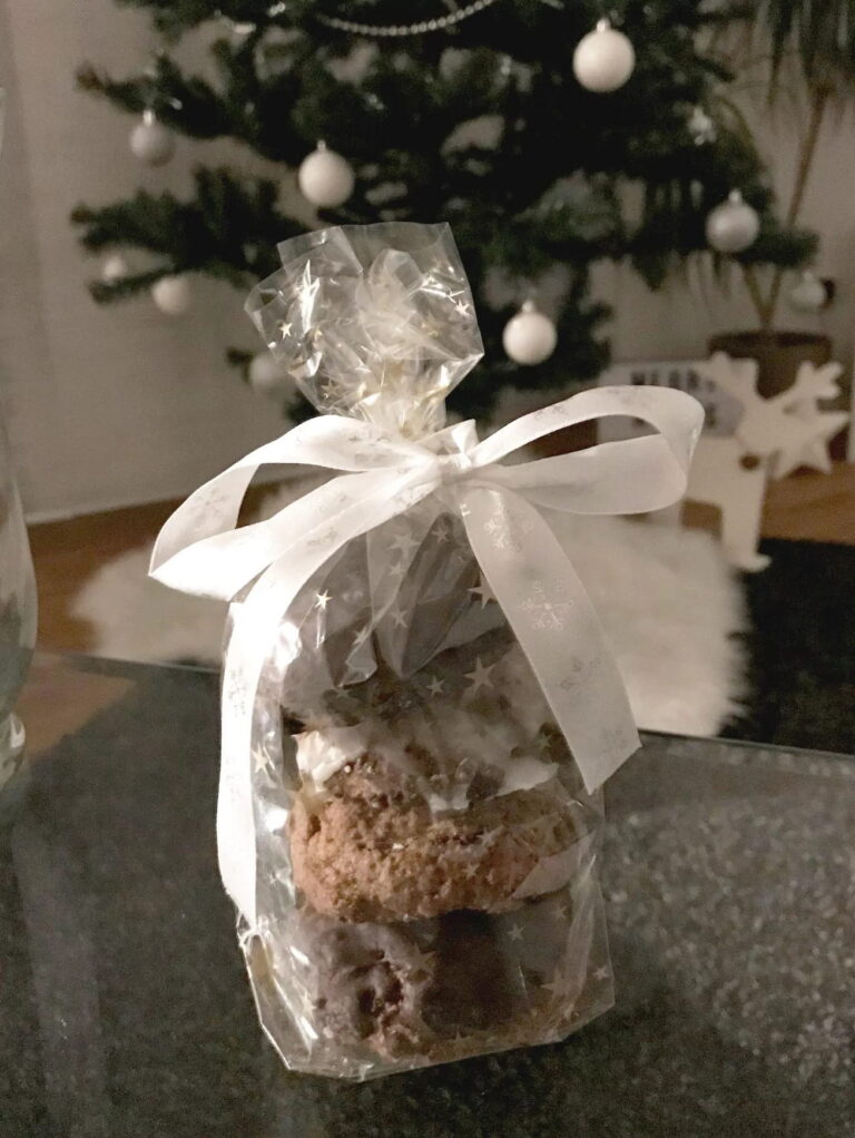 In der Weihnachtsbäckerei… eine Verpackungsidee für Plätzchen Verpackungsidee für Plätzchen